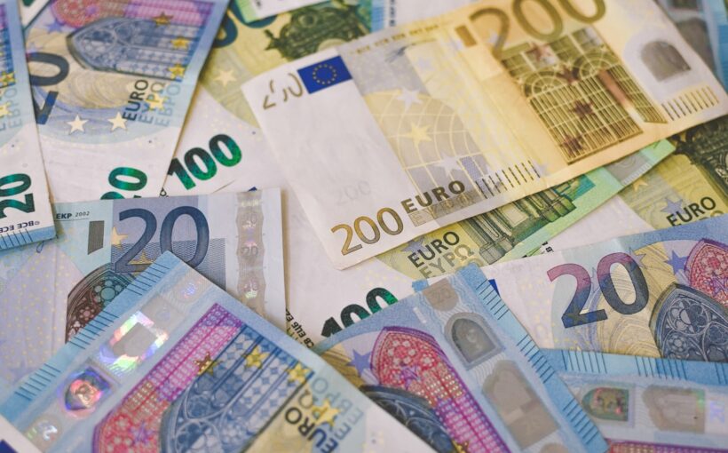Billets en euros, budget de l’État